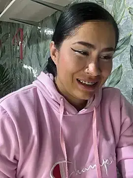 Stripchat Free Porn Cam of Sweet__Nurse1
