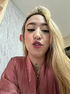 Stripchat Watch Live Sex Cams of MollyCruz