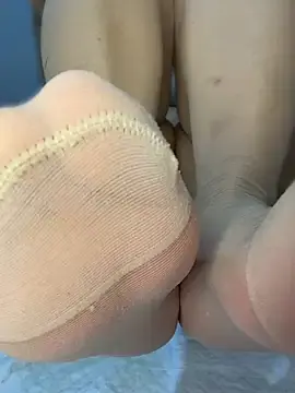 Stripchat Watch Live Sex Cams of Nuomi6