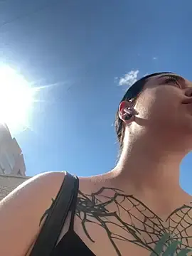 Stripchat Free Porn Cam of AlishaOfThorns