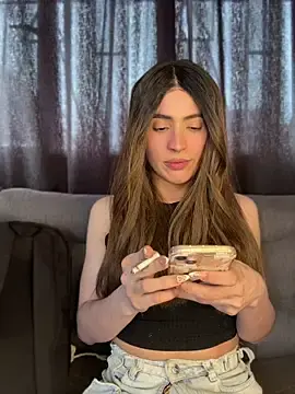 Stripchat Sex Cam of Lottus_fire