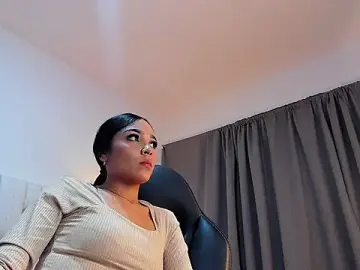 Stripchat Best Webcam of Nauthy_Nahomi