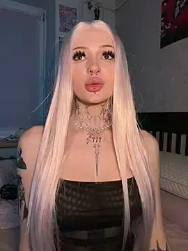 Stripchat Best Webcam of madelinexx