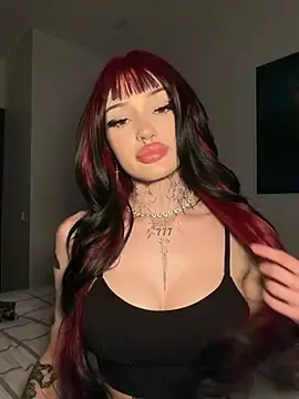 Stripchat Best Webcam of madelinexx
