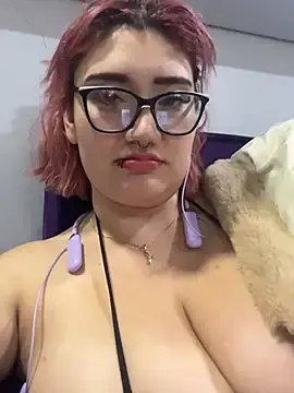 Stripchat Nude Webcam of Cerecitaa02_