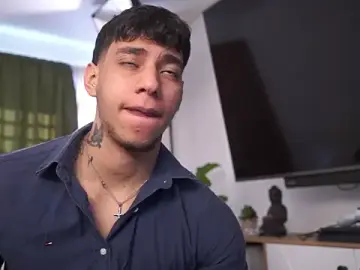 Stripchat Live Porn of Josep_Davies