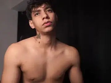 Stripchat Free Live Porn of Josep_Davies