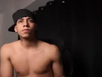 Stripchat Best Webcam of Josep_Davies