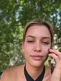 Stripchat Nude Webcam of KikiWatson