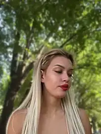 Stripchat Private Sex Chat of KikiWatson
