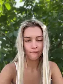 Stripchat Private Sex Chat of KikiWatson