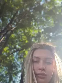 Stripchat Free Porn Cam of KikiWatson