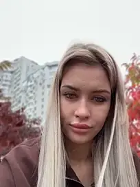 Stripchat Free Porn Cam of KikiWatson