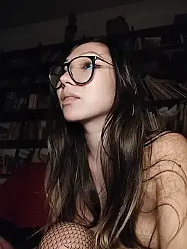 Stripchat Sex Cam of LoveFoxyQueen