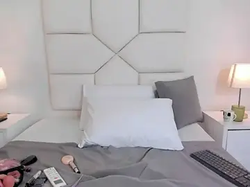 Stripchat Live Sex Cam of NaomiCambels