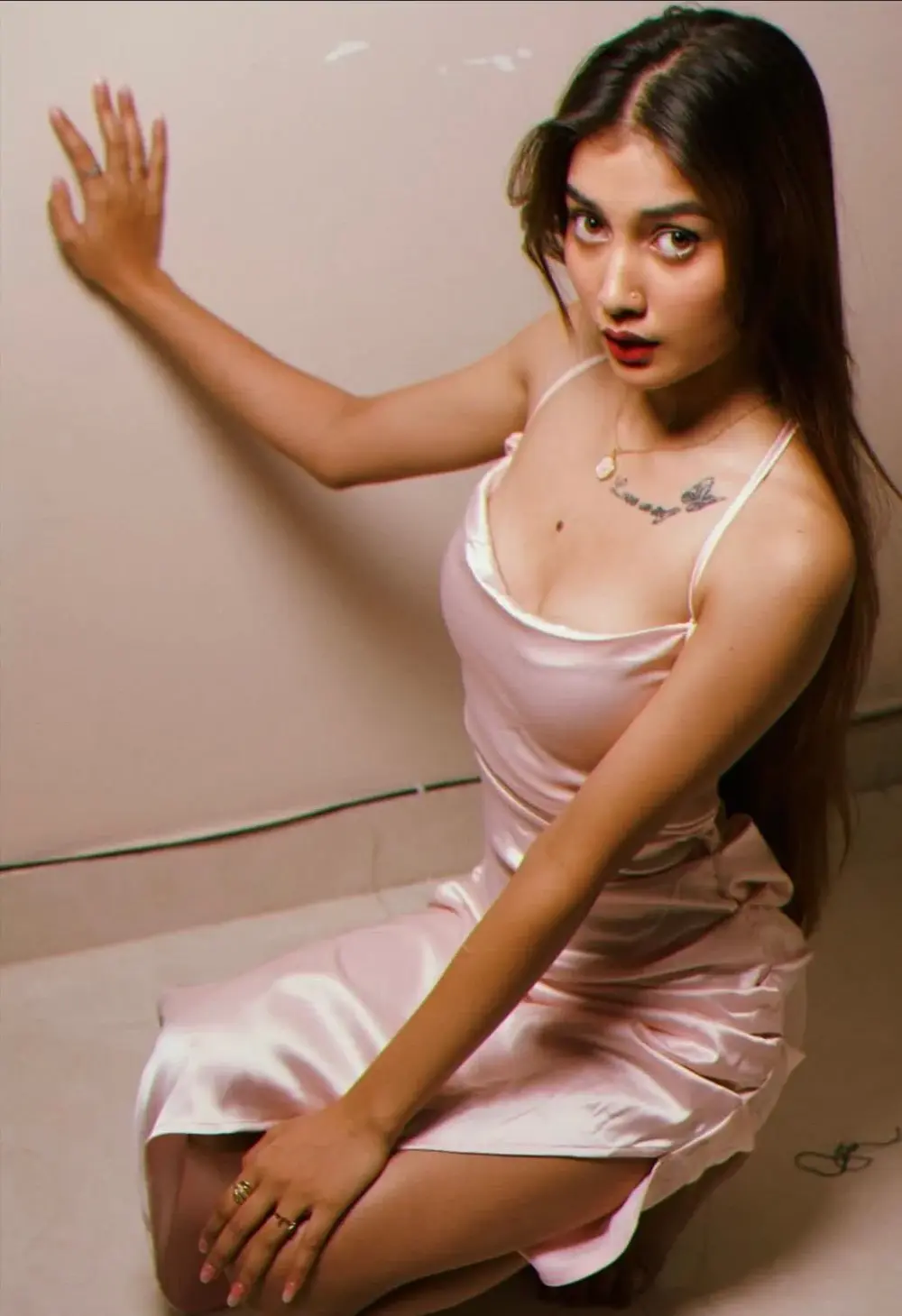 Naughty_pooja44