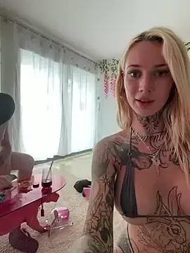 Stripchat Watch Live Sex Cams of Stella-Kink