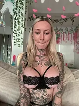 Stripchat Watch Live Sex Cams of Stella-Kink