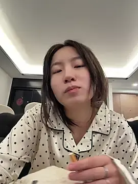 Stripchat Live Sex of Uugirl00