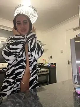 Stripchat Sex Chat of itsyourgirltee