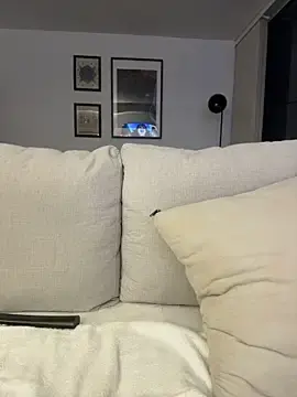 Stripchat Free Live Porn of Rae_Lil_White