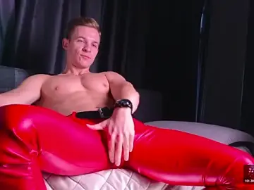 Stripchat Sex Cam of S3Xyes