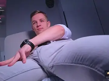 Stripchat Free Porn Cam of S3Xyes
