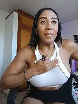 Stripchat Best live sex cam show of charlotte_bayron02