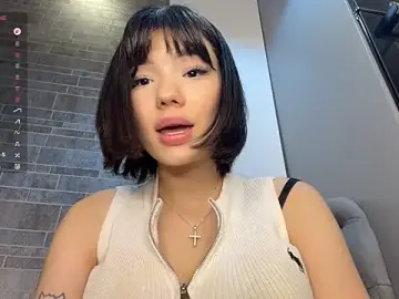 Stripchat Free Live Porn of Barbie_Aria