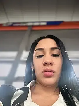 Stripchat Watch Live Sex Cams of __IRIS__