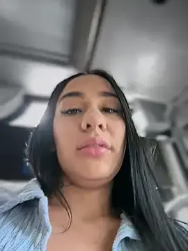 Stripchat Adult Video Chat of __IRIS__