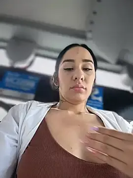 Stripchat Live Porn of __IRIS__