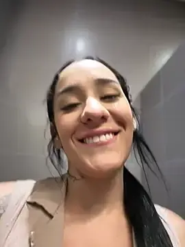Stripchat Live Porn of __IRIS__
