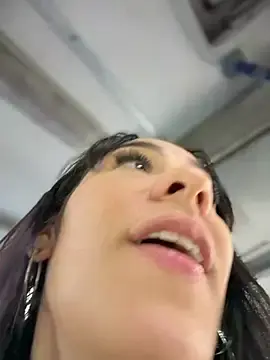 Stripchat Free Porn Cam of __IRIS__