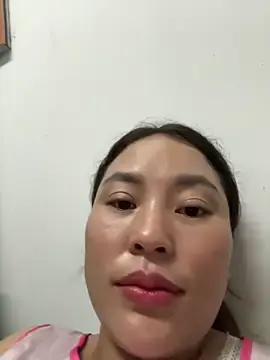 Stripchat Sex Cam of Lina-Naughty