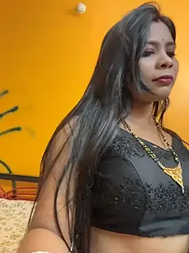 Stripchat Live Sex of RedQQueen