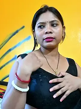 Stripchat Watch Live Sex Cams of RedQQueen