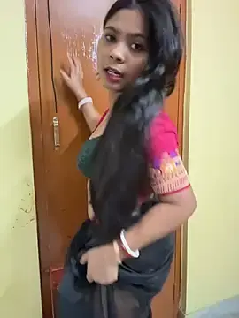 Stripchat Watch Live Sex Cams of RedQQueen