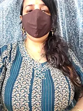 Stripchat Sex Cam of cute-tanvi