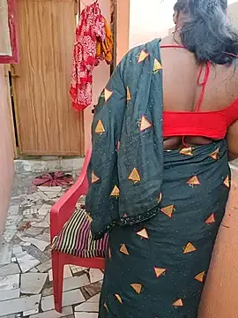 Stripchat Free Porn Cam of Desicouple1706