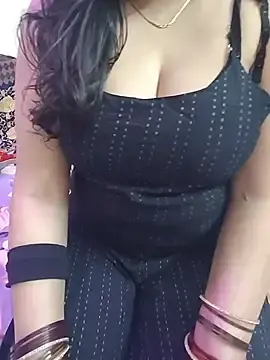 Stripchat Adult Webcam of _in_v_a_n_i_ll_a