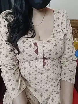 Stripchat Adult Video Chat of _in_v_a_n_i_ll_a