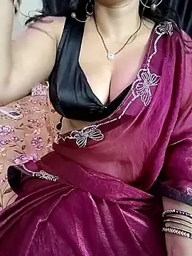Stripchat Sex Cam of kaamuk_shweta