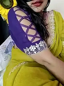Stripchat Adult Webcams of kaamuk_shweta