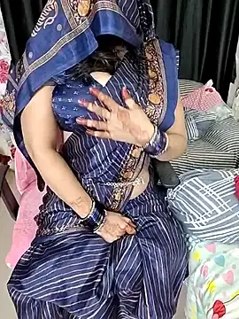 Stripchat Watch Live Sex Cams of kaamuk_shweta