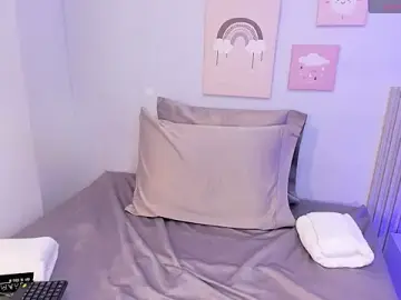 Stripchat Live Sex Cam of lana_boomer