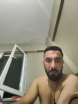 Stripchat Free Live Porn of leon_ates