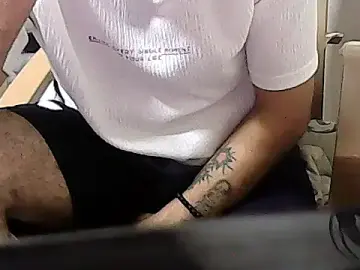Stripchat Best Webcam of leon_ates