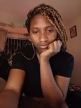Stripchat Free Porn Cam of EvonyFoxxx