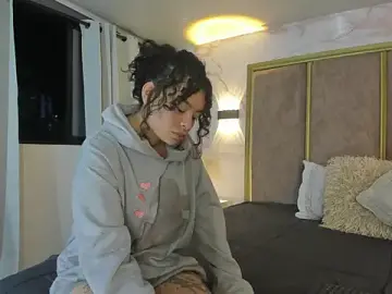 Stripchat Best live sex cam show of KatherineGomez